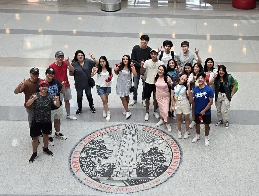 Van al extranjero 84 estudiantes de la Politécnica de Santa Rosa