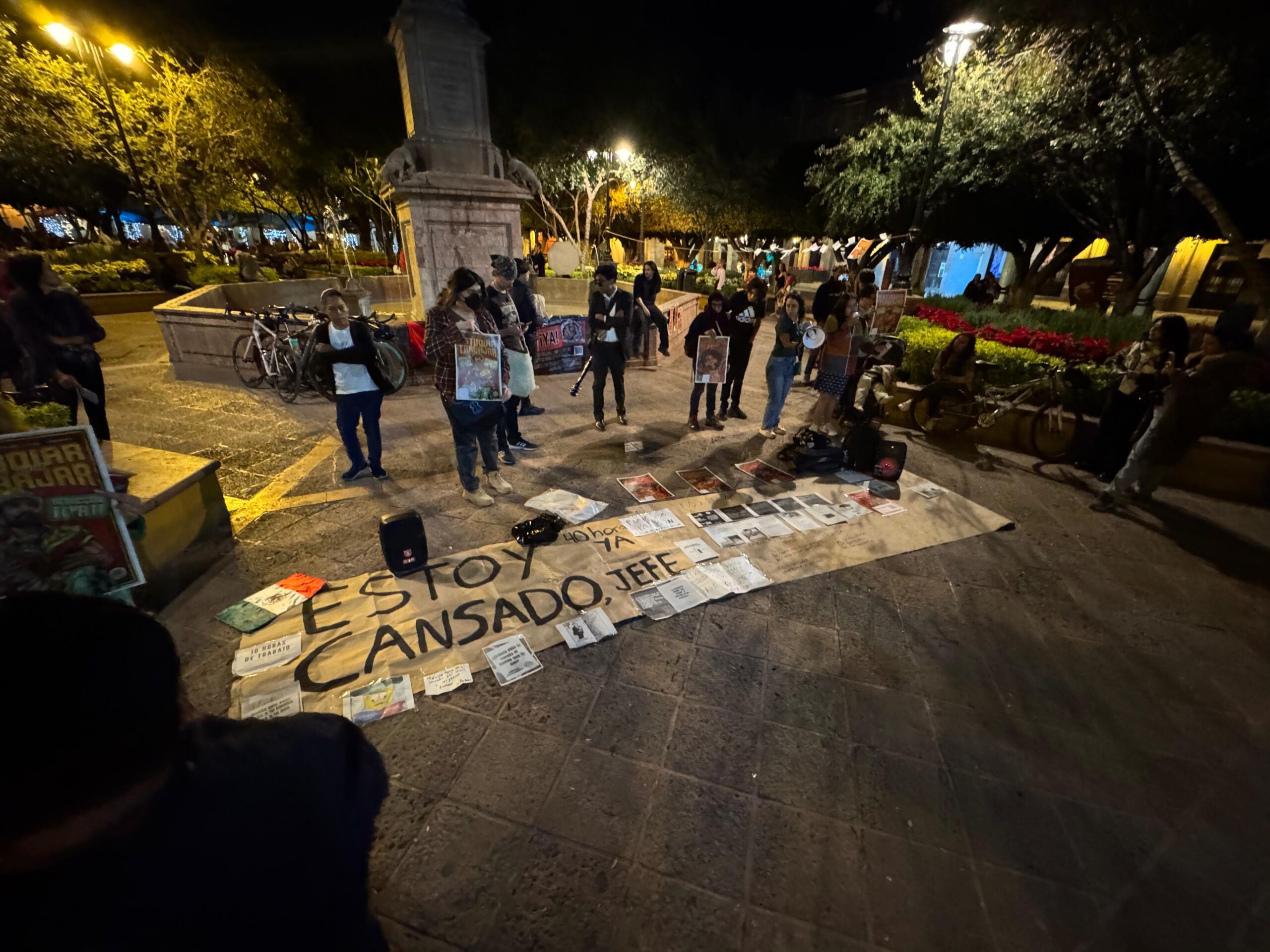 Manifestación en Querétaro: denuncian abusos laborales y exigen reducción de la jornada laboral