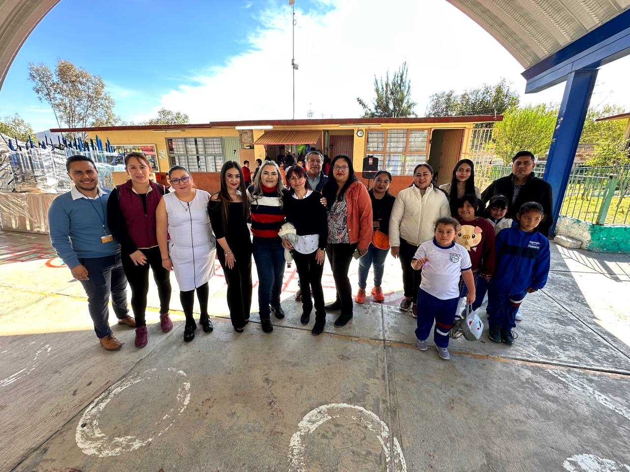 Equipa USEBEQ escuelas de San Juan del Río