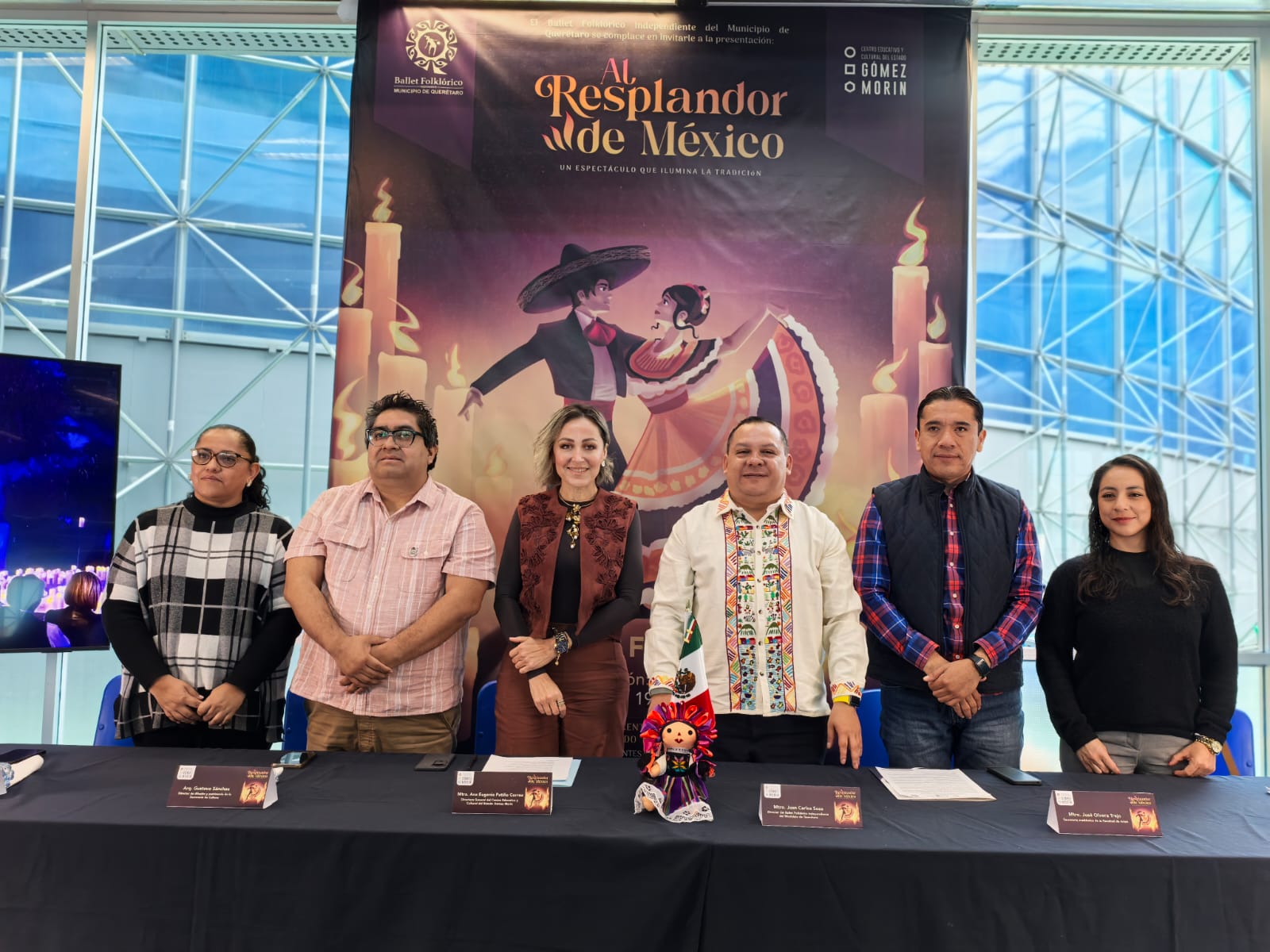 Alistan espectáculo de danza folklórica en el Gómez Morin