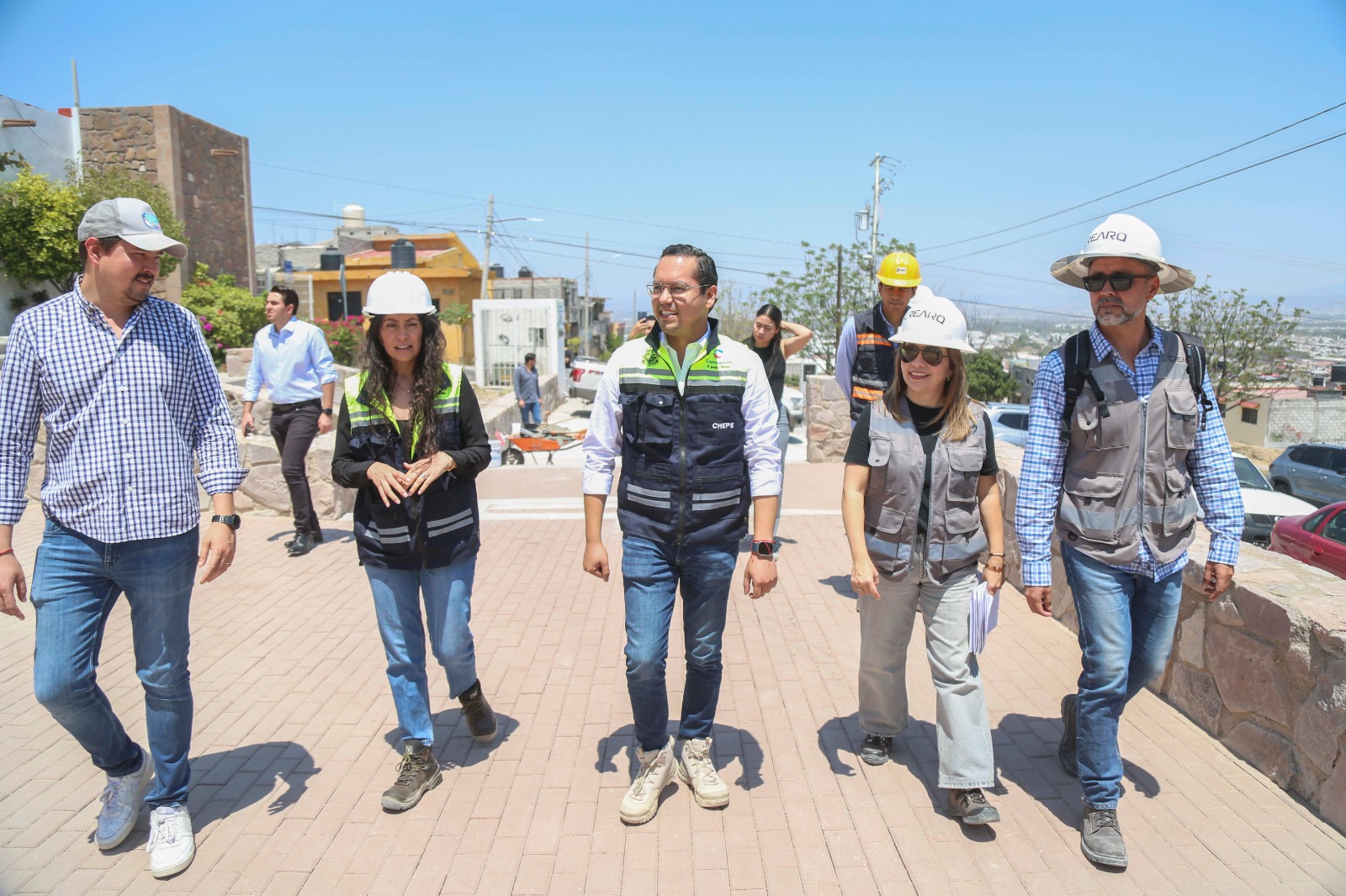 Chepe Guerrero supervisa obras en La Negreta y Santa Bárbara