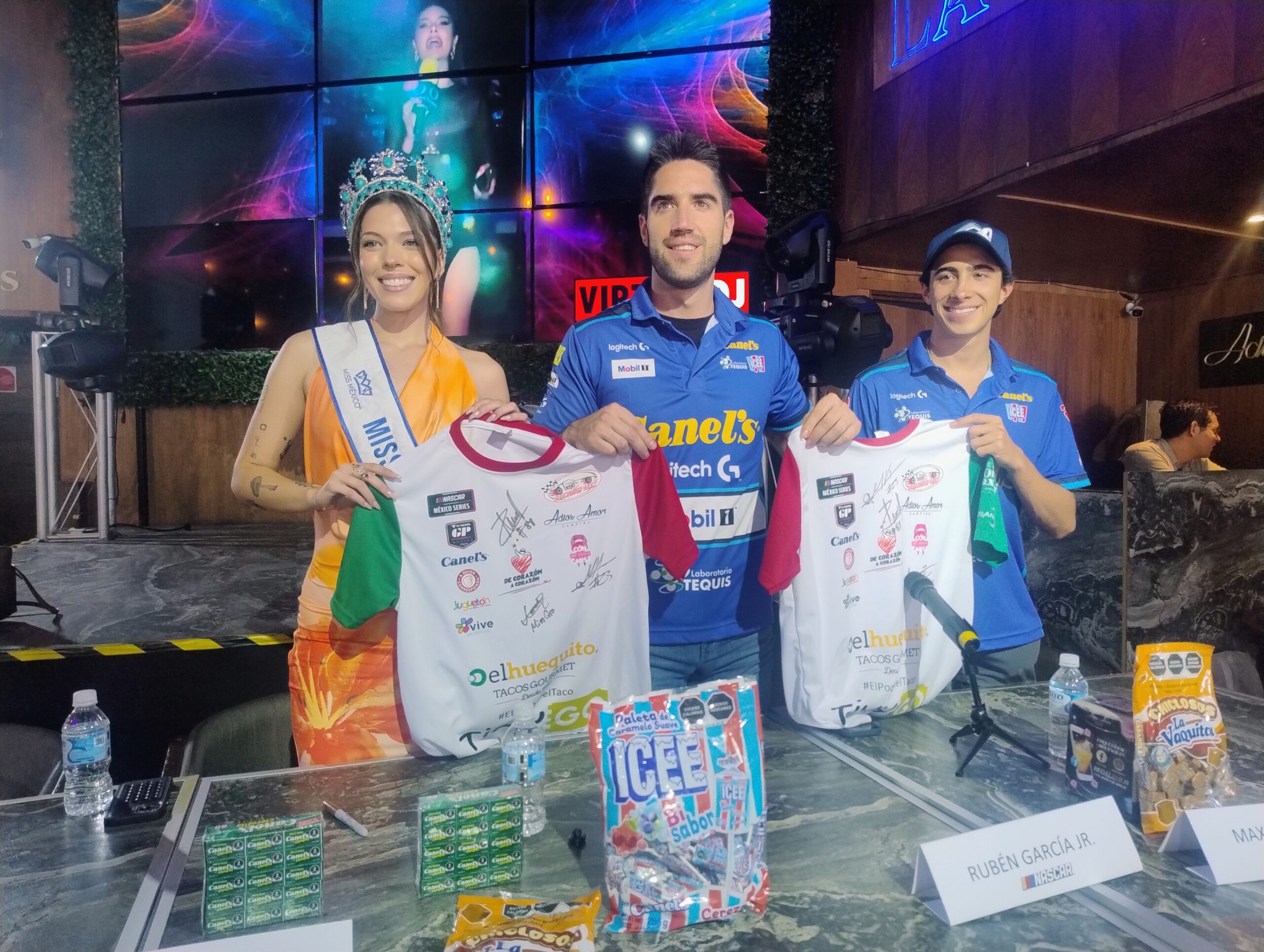 Moda, velocidad y causa social se unen en Querétaro con Go Fashion y NASCAR México