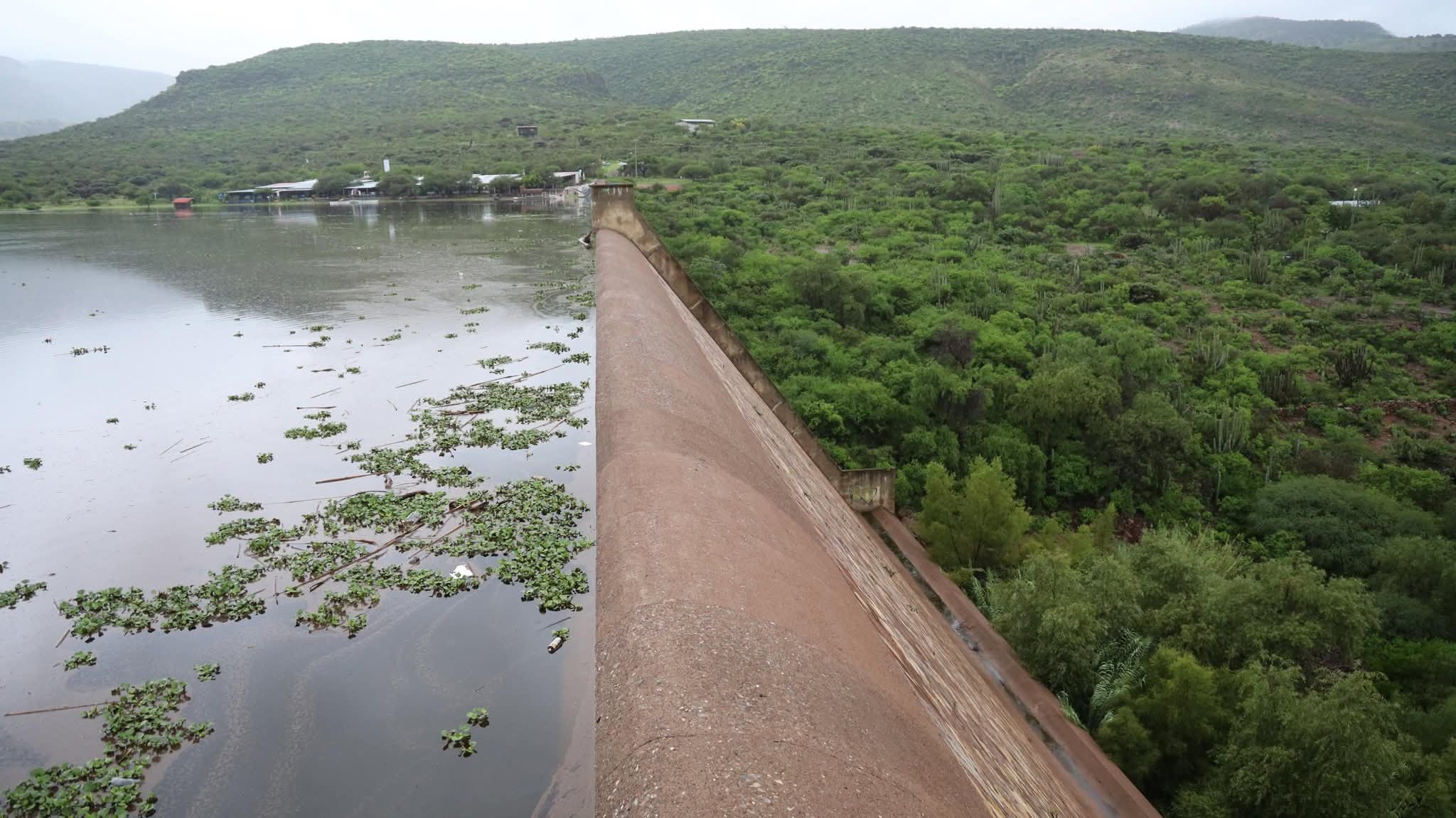 Presa La Soledad alcanza niveles críticos; autoridades inician desfogue controlado en Colón
