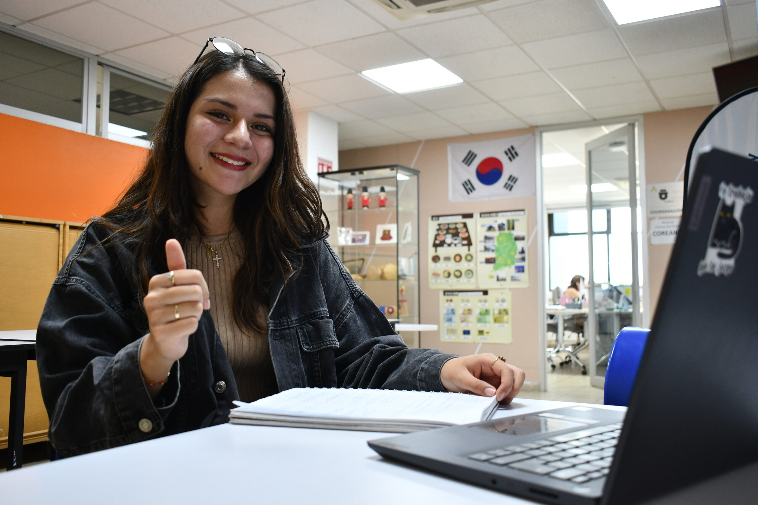 Lanzan convocatoria abierta para examen TOPIK de certificación en coreano en la UTEQ