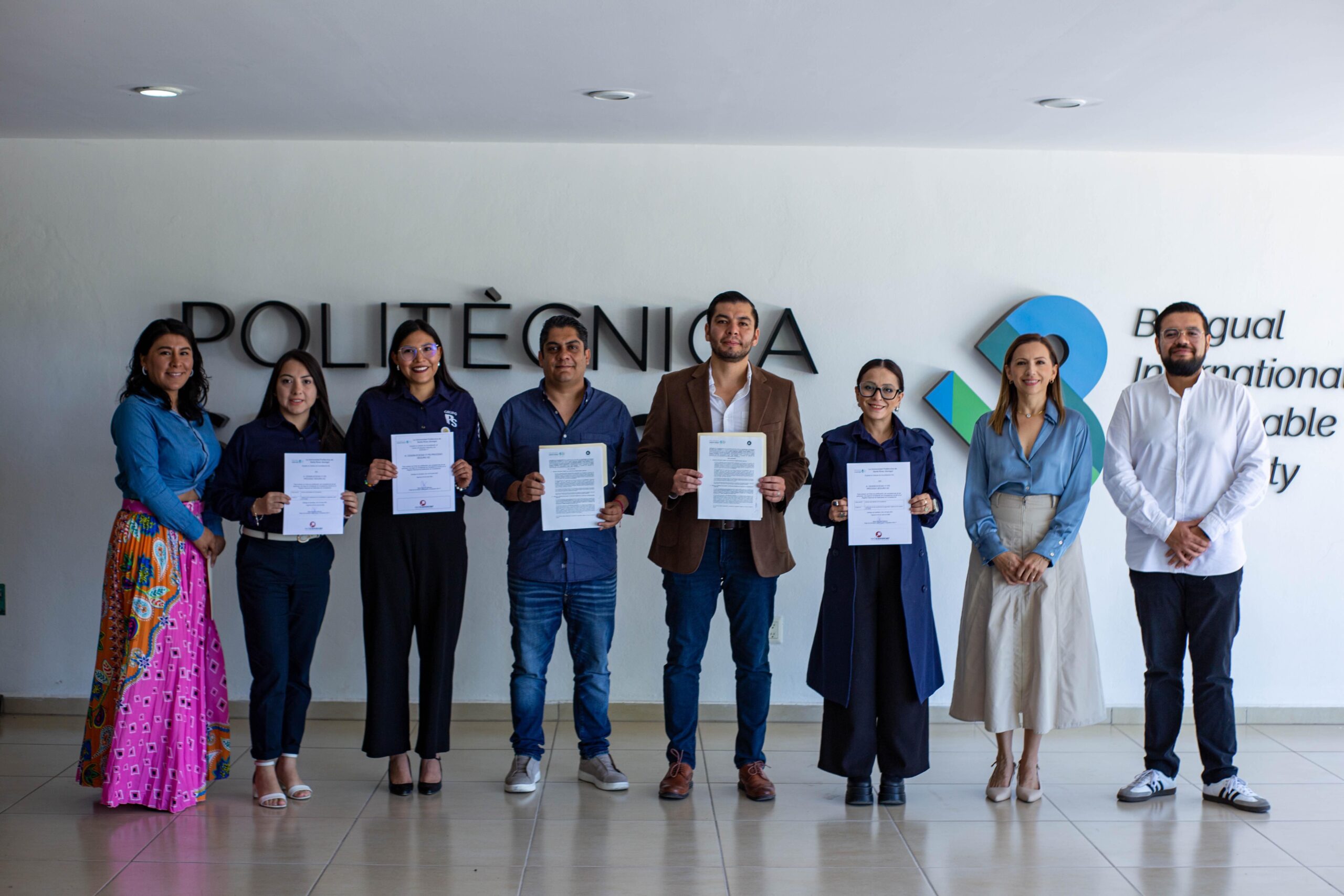 Concreta la UPSRJ nuevo centro evaluador con la empresa Proceso Seguro