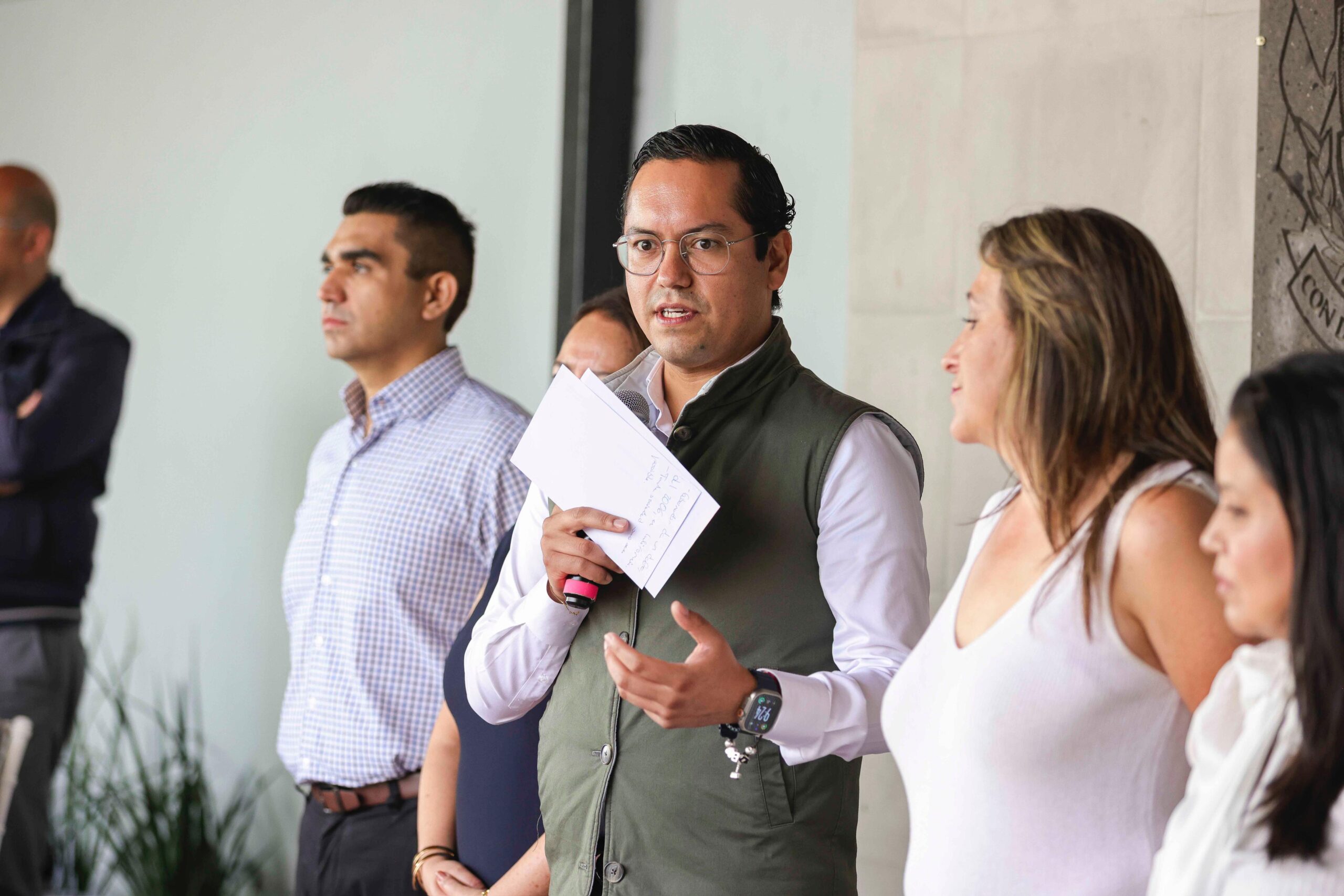 Chepe Guerrero y Gaby Trápala impulsan labor social de asociaciones civiles