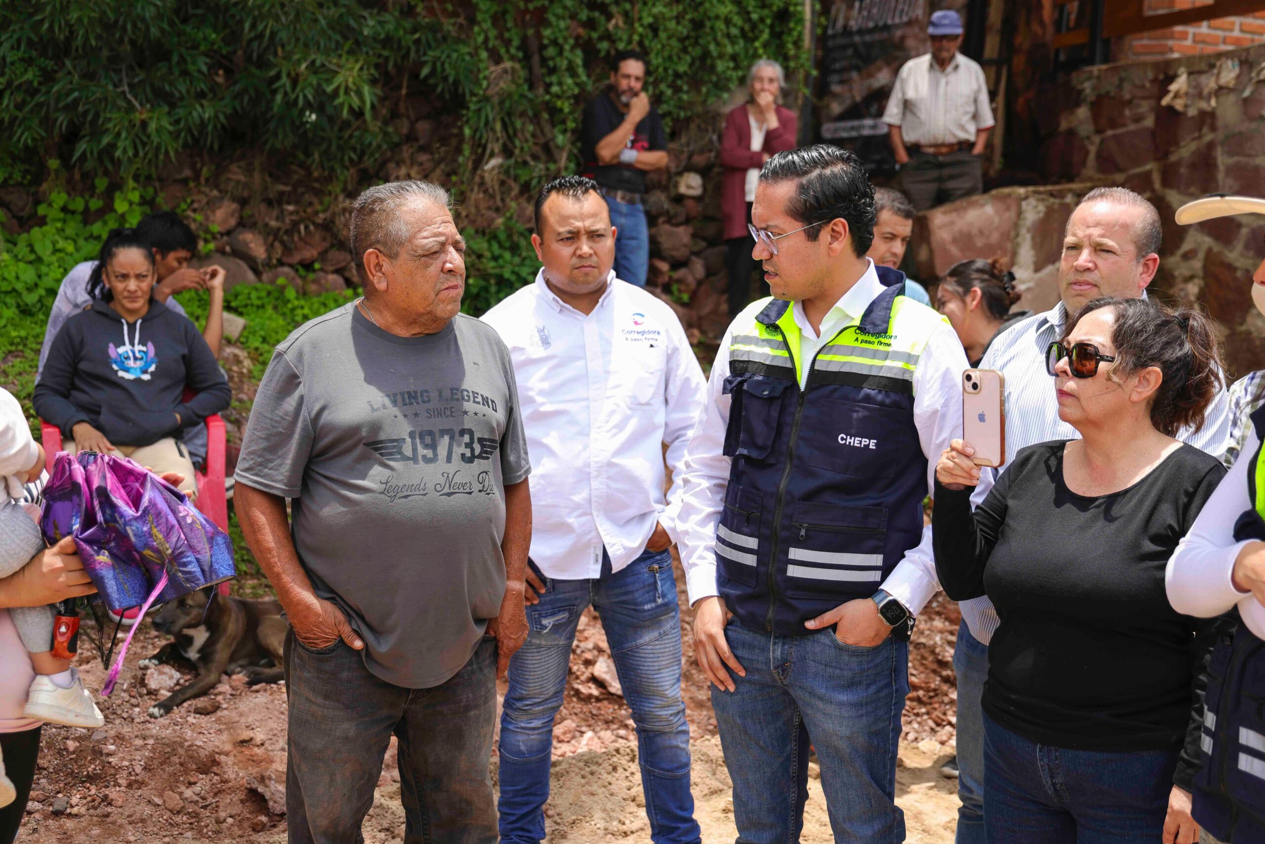 Chepe Guerrero supervisa obras de urbanización en la comunidad El Jaral y en la colonia Emiliano Zapata