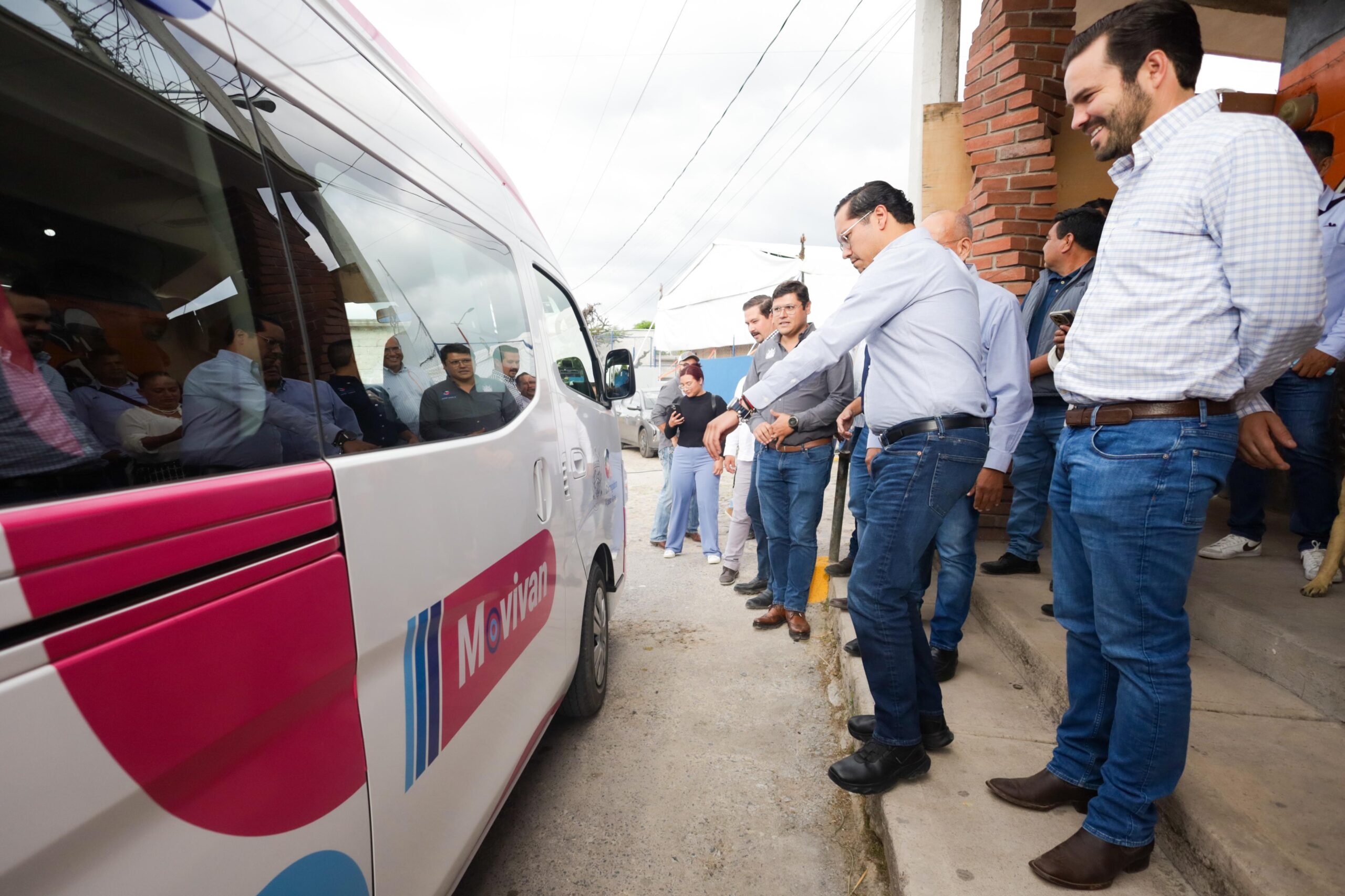 Chepe Guerrero cumple con las familias de Taponas: llega la Ruta 13 de Movivan