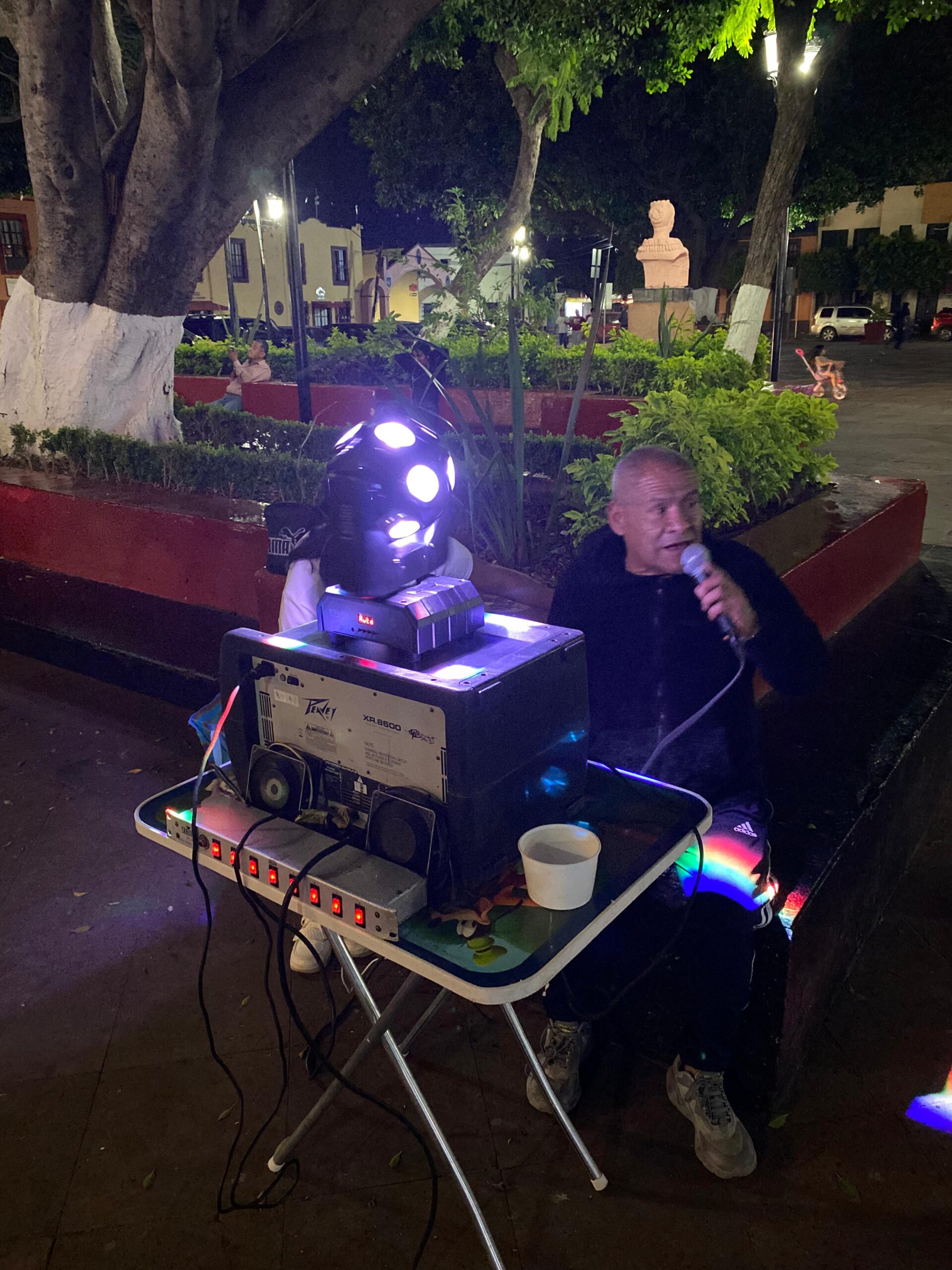 “Capiro Show”: 40 años alegrando corazones en El Pueblito