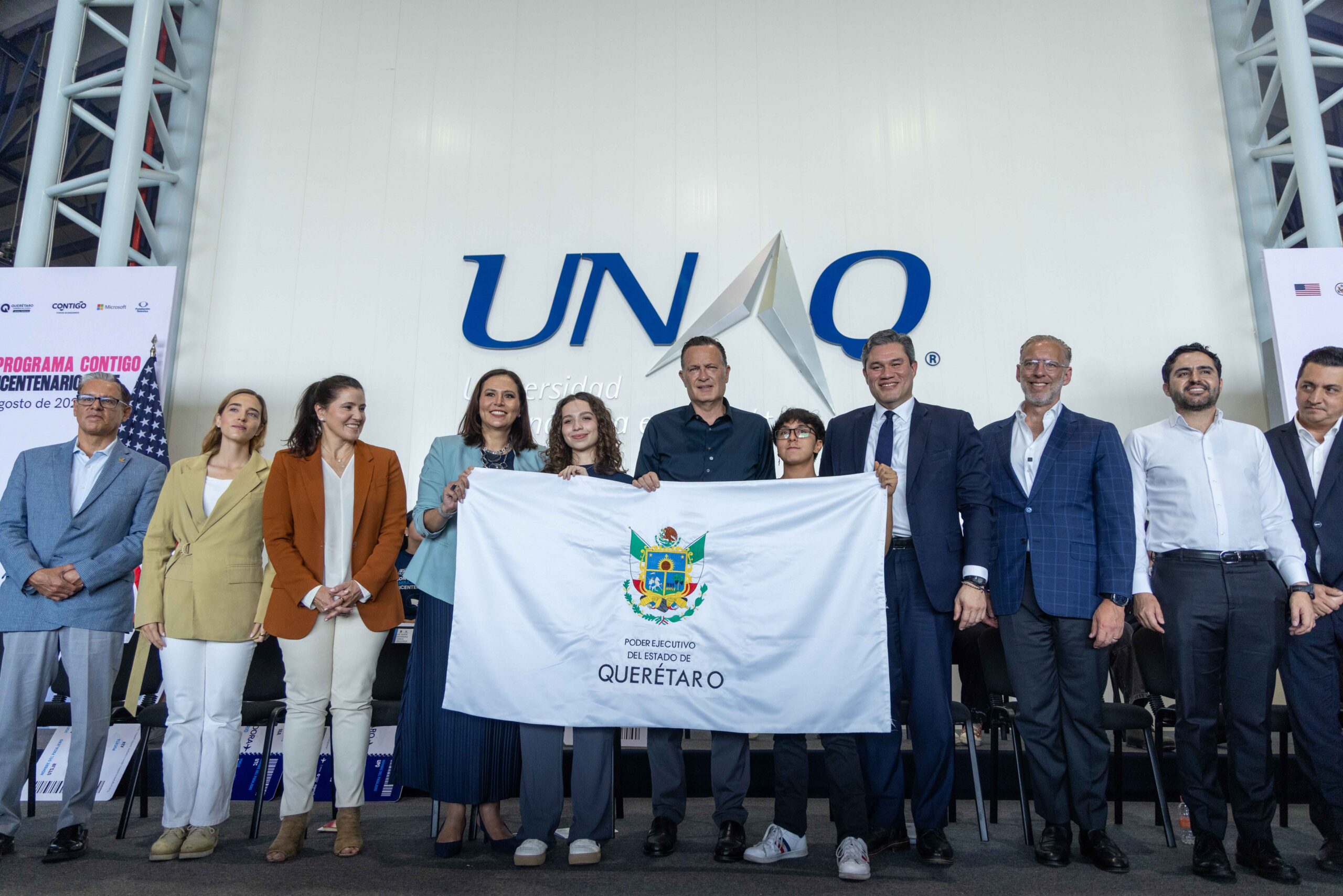 Inaugura Gobernador Academia Espacial de Querétaro