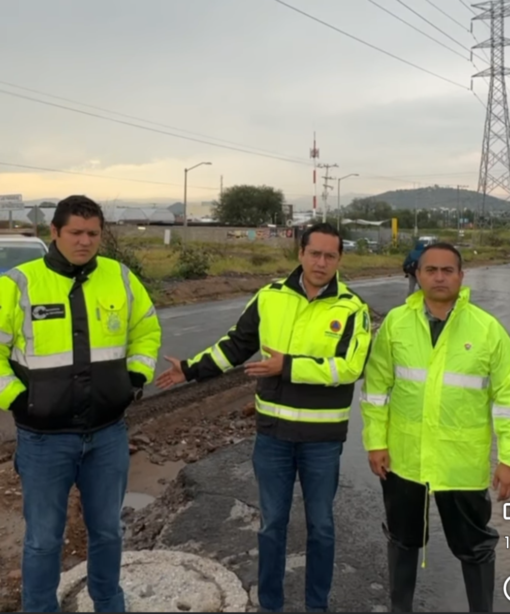Corregidora refuerza monitoreo tras fuertes lluvias; alcalde Chepe Guerrero llama a reportar incidentes