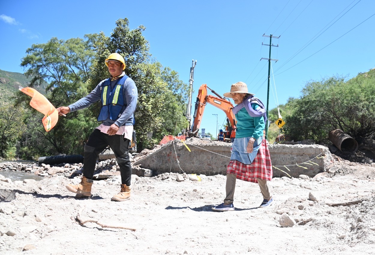 Restablece CEI paso peatonal en Nogales, Tolimán