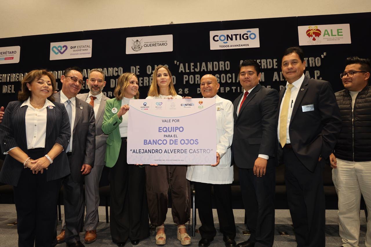 Entrega Asociación Ale equipo por 1.2 mdp a Banco de Ojos Alejandro Alverde Castro