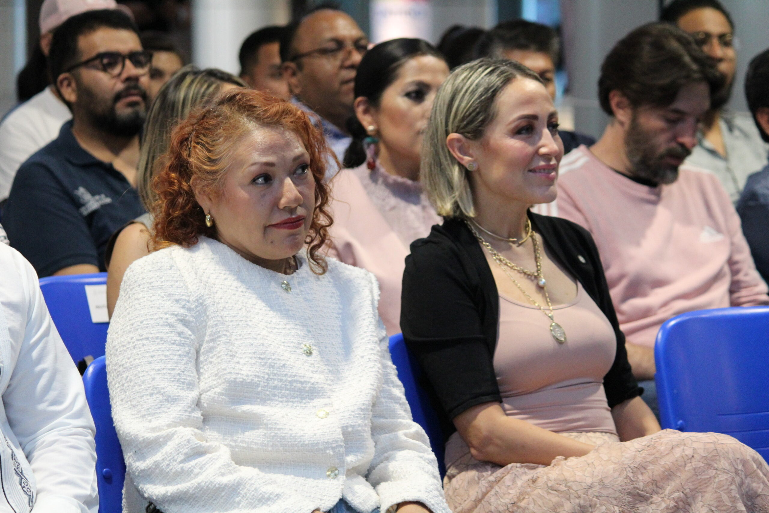 Conmemoran autoridades XXII aniversario del Gómez Morin