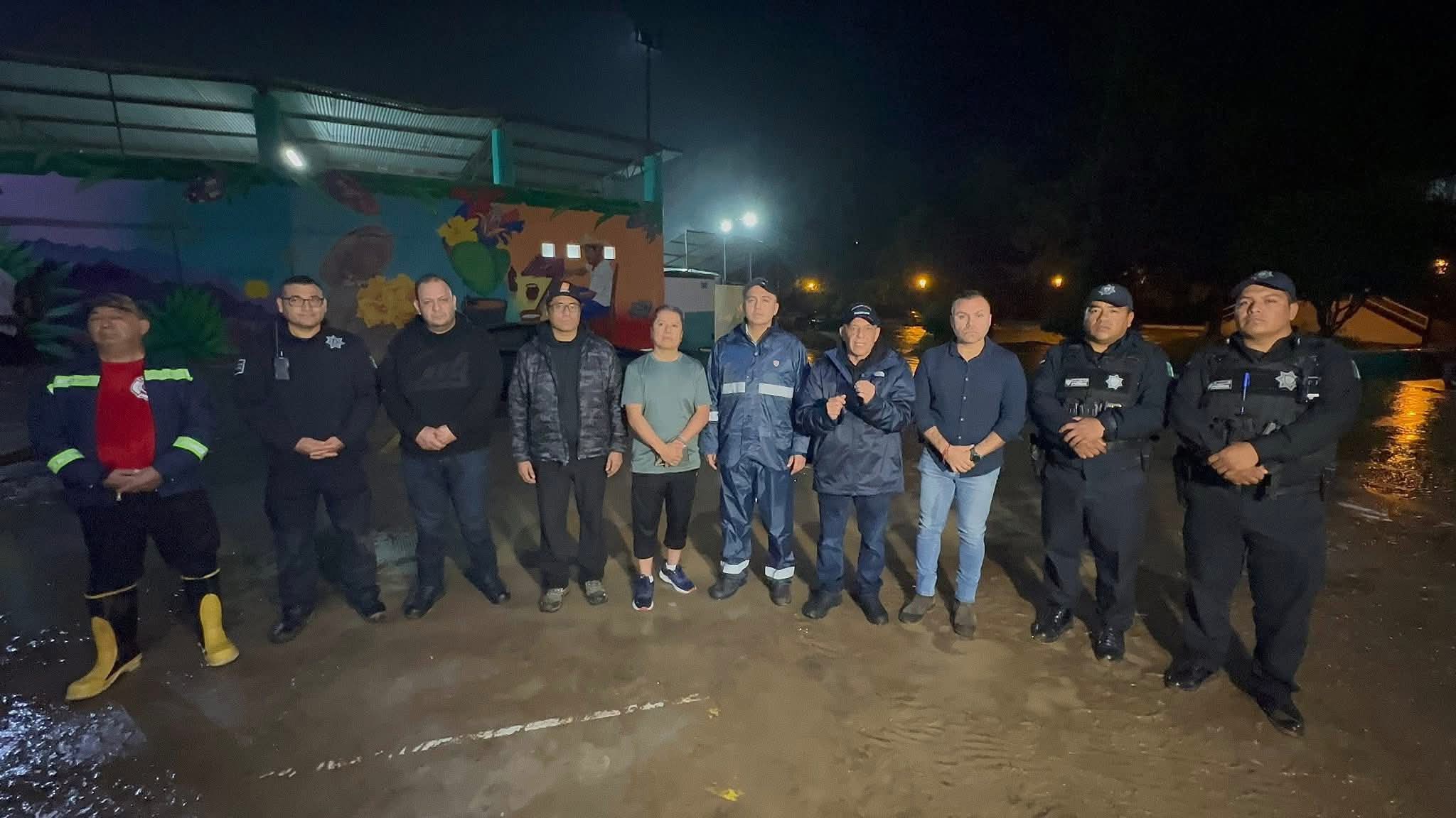 Autoridades estatales y municipales atienden emergencia por lluvias en la Sierra Gorda de Querétaro