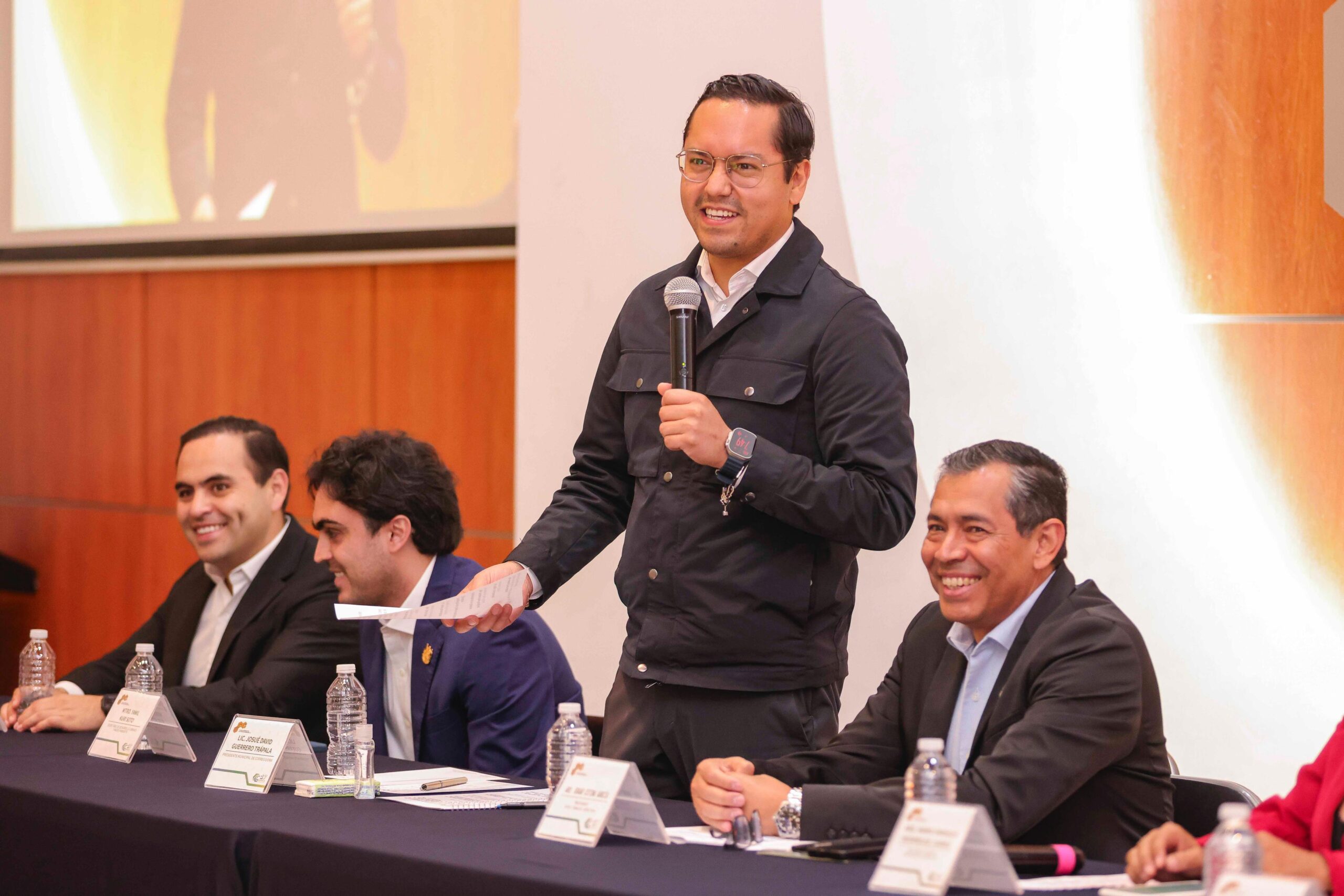 Chepe Guerrero fortalece desarrollo urbano en convenio con el Colegio de Arquitectos del Estado