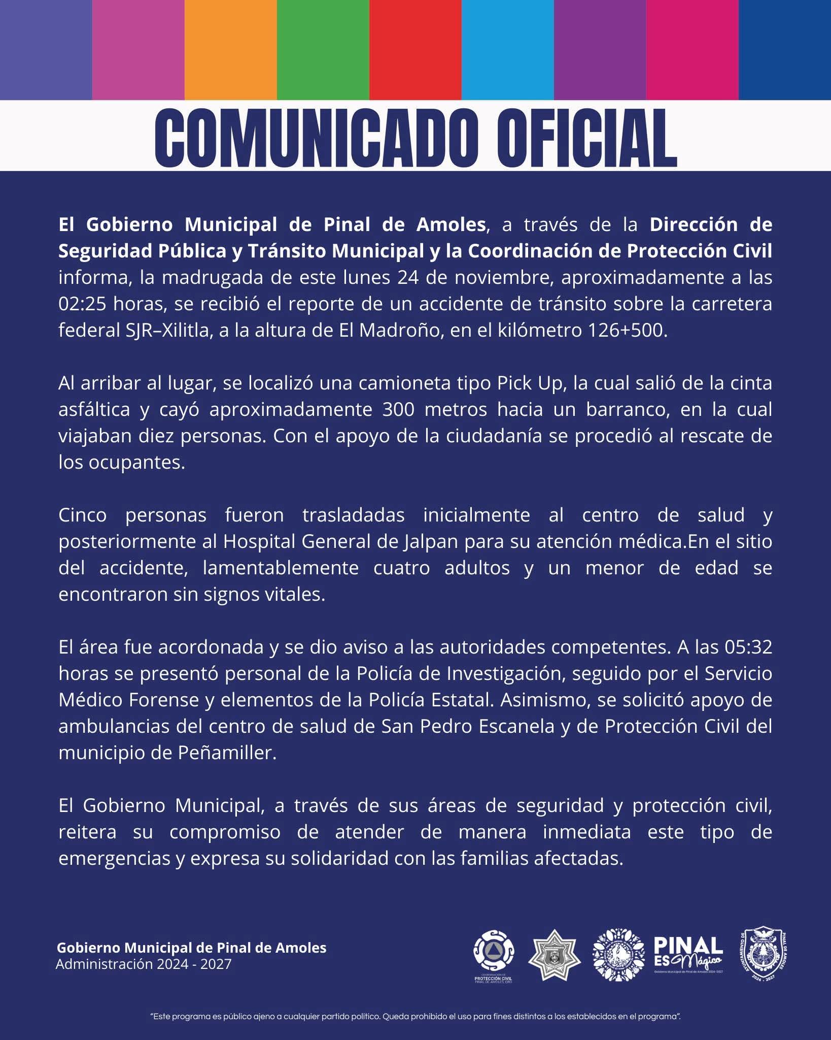 Cinco personas fallecen tras caída de camioneta a un barranco en Pinal de Amoles