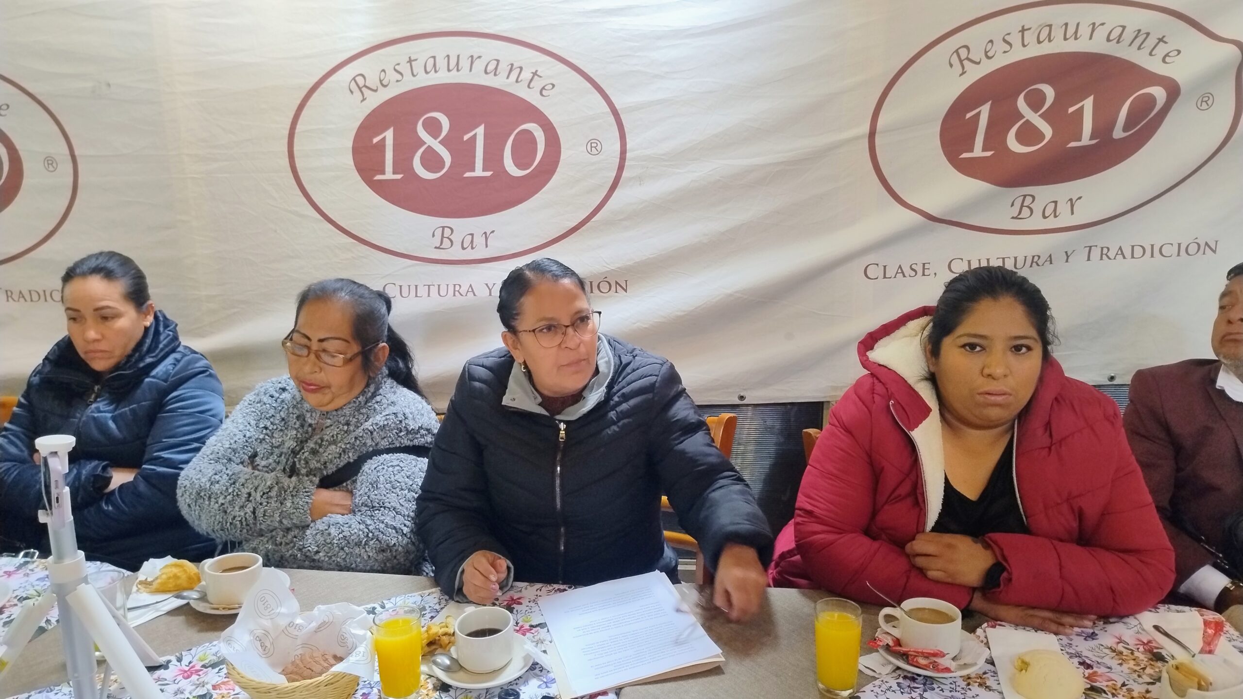 Comerciantes de “Antojitos Mexicanos” en San Juan del Río se deslindan de la Federación de Uniones de Comerciantes