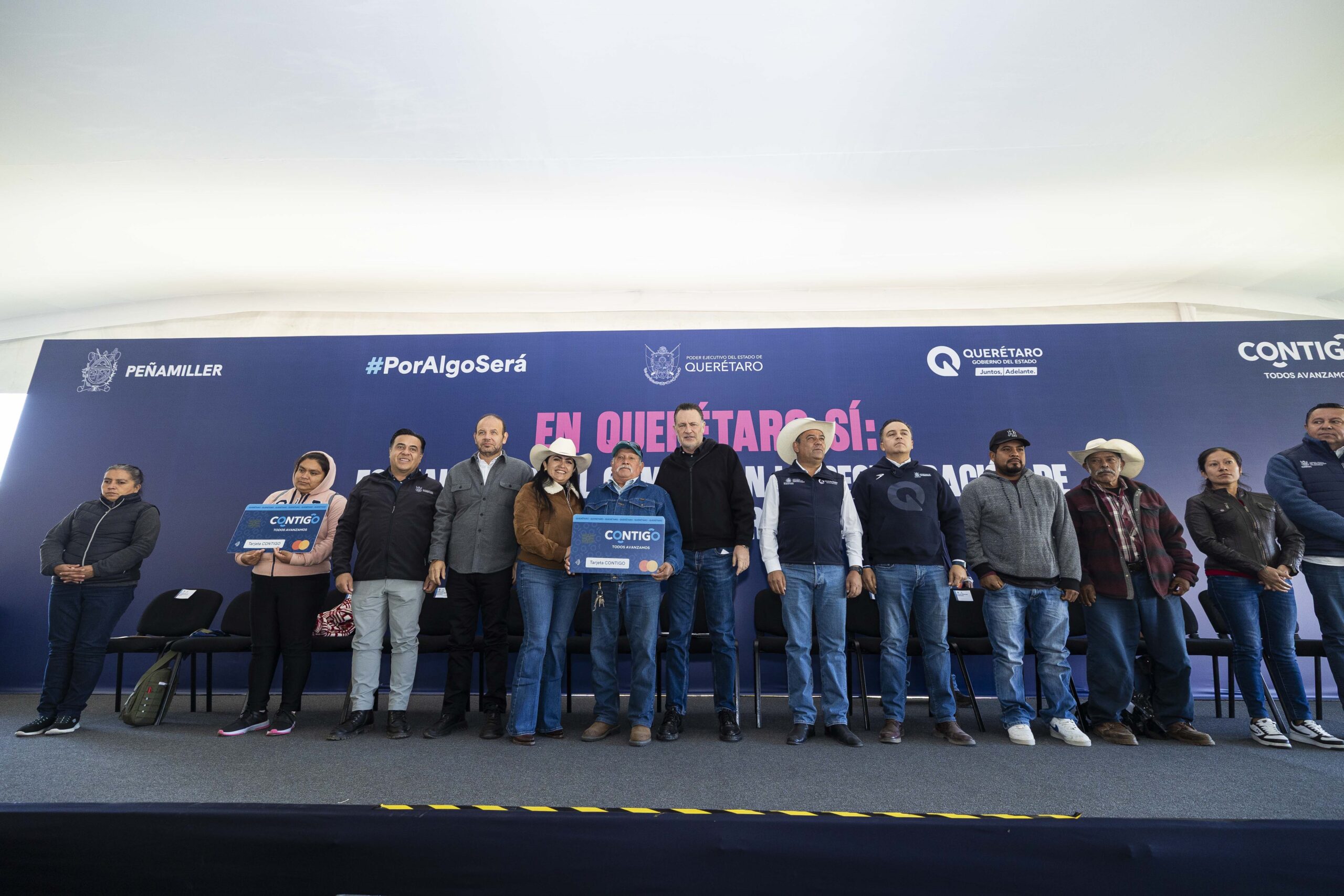 Fortalece Gobernador el campo queretano con entrega de apoyos en Peñamiller