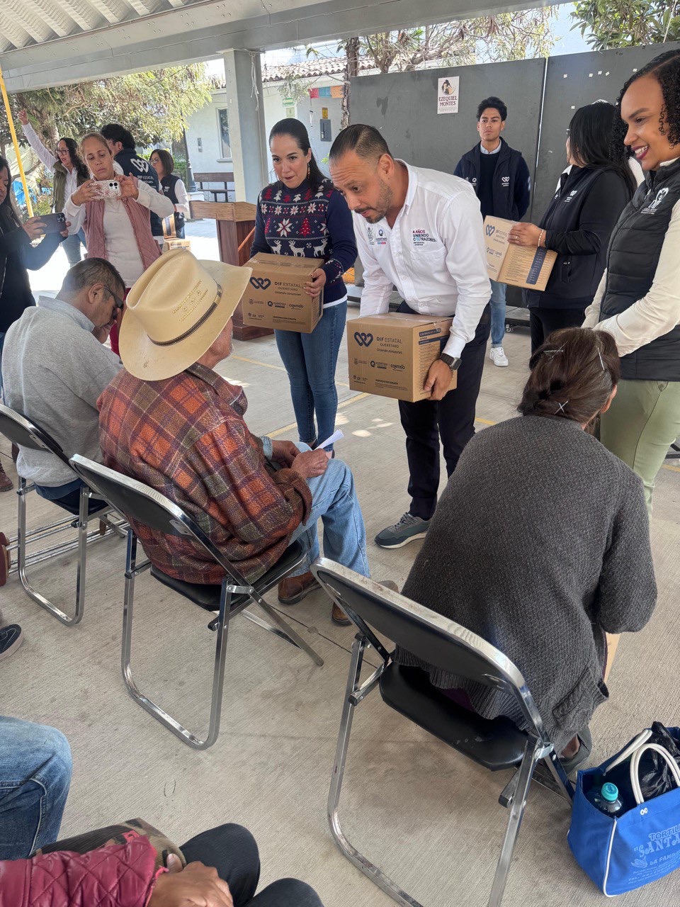 SEDIF garantiza la entrega de despensas en todo el estado