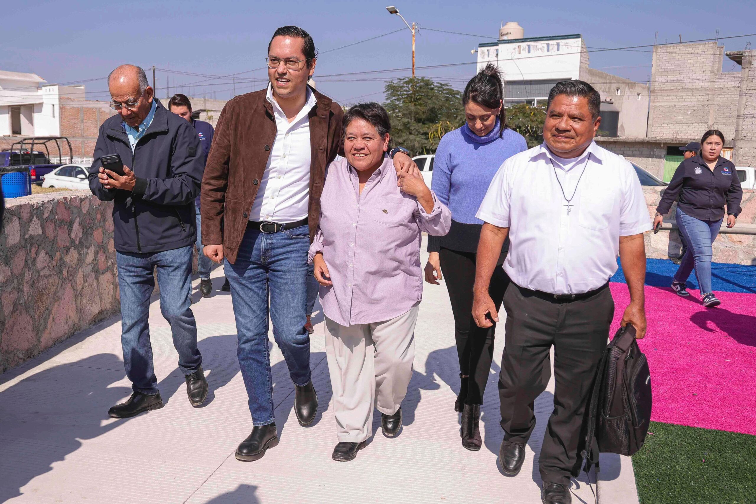Chepe Guerrero inaugura el parque de la colonia Valle Dorado 2000