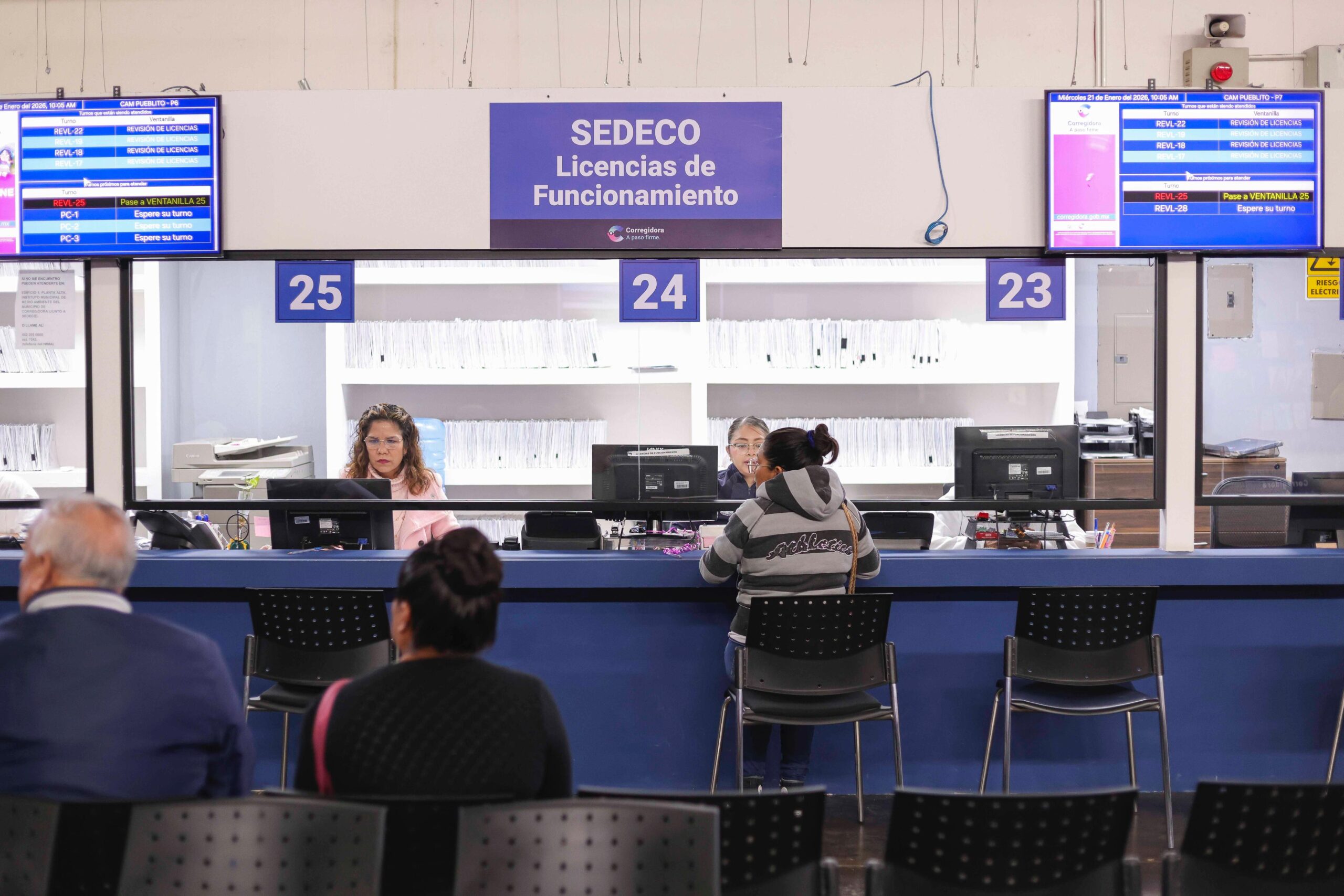 Invita Corregidora a aprovechar descuentos en refrendos de licencias de funcionamiento