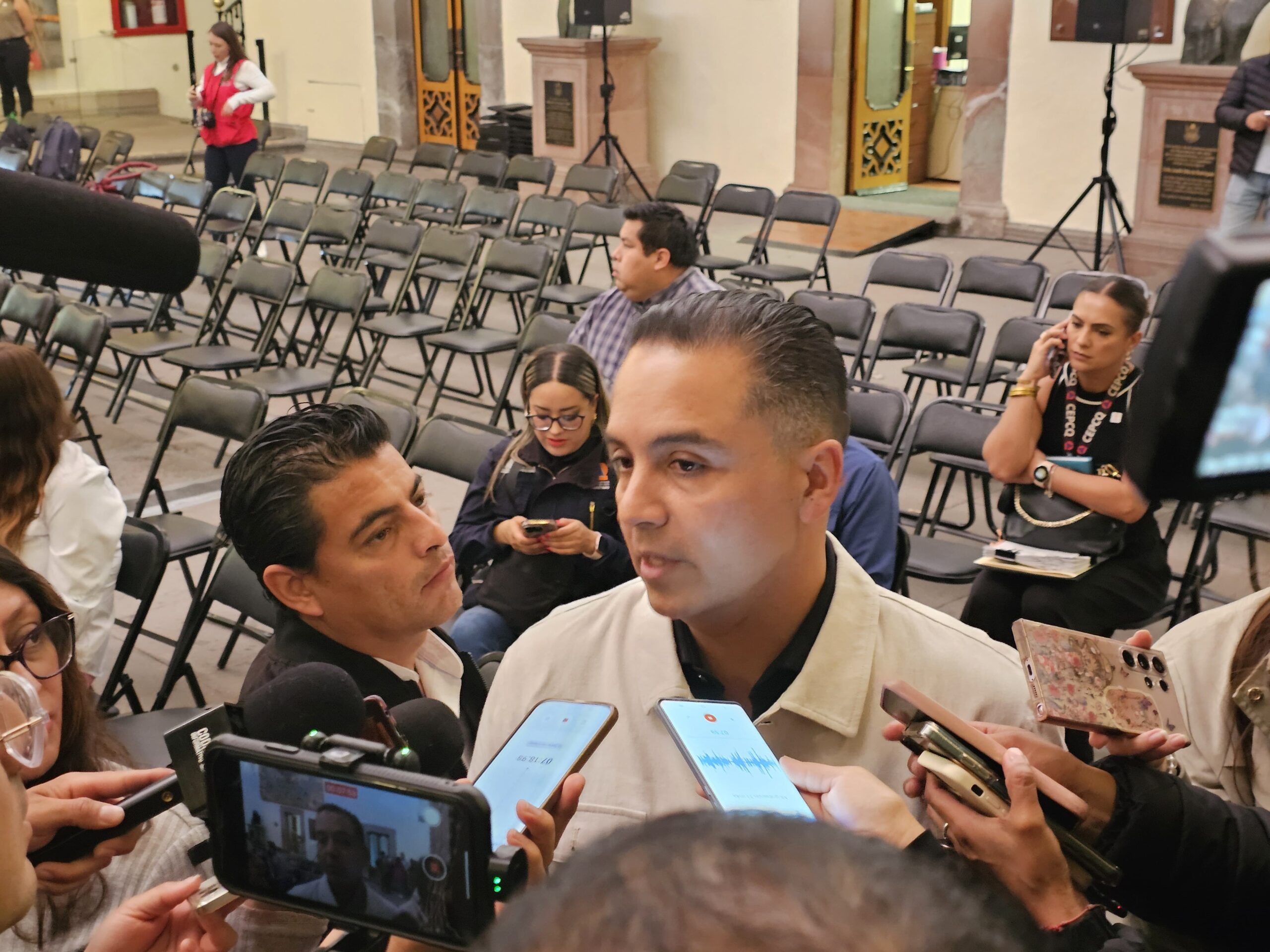 74 queretanos buscan salir de Medio Oriente; Gobierno del estado pide apoyo federal