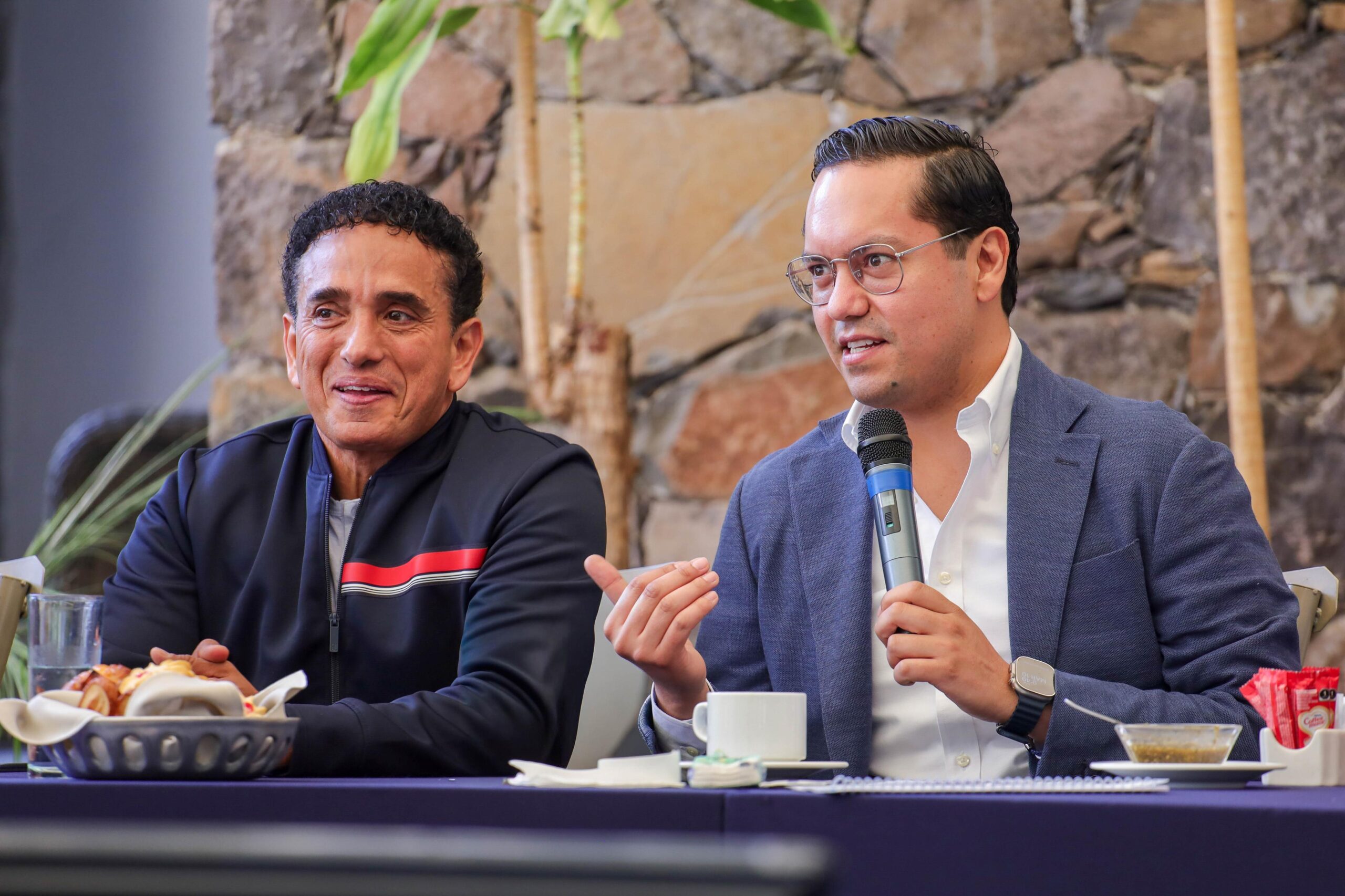 Chepe Guerrero anuncia rehabilitación de vialidad y acceso al Parque Industrial Balvanera