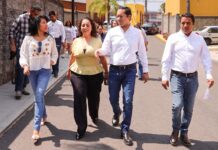 Chepe Guerrero se reúne con vecinos de “Villas de Camino Real”