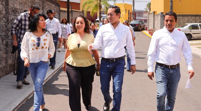 Chepe Guerrero se reúne con vecinos de “Villas de Camino Real”
