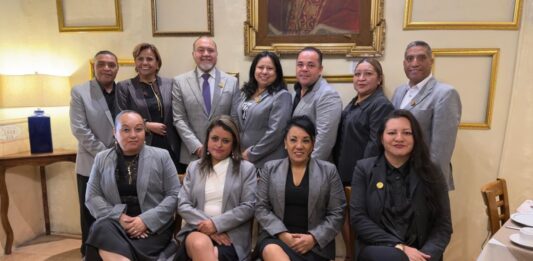 Presentan planilla RENOVAQA para la nueva Mesa Directiva de la Asociación Queretana de Abogados