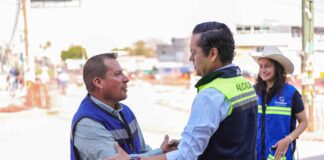 Chepe Guerrero supervisa obra emergente por socavón en Blvd. De Las Américas