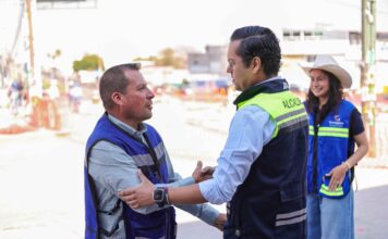Chepe Guerrero supervisa obra emergente por socavón en Blvd. De Las Américas
