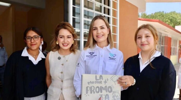 Encabezan Car Herrera de Kuri y Elena Arreguín de la Torre, la Entrega de Espacio Alimentario en Galeras