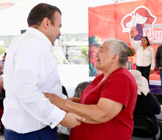 Las Madres son Formadoras de Valores y Pilar del Desarrollo Educativo: Gaspar Trueba
