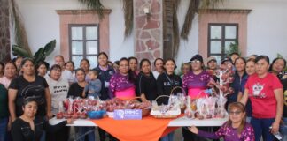 Impulsa Instituto de las Mujeres de Colón Taller de Repostería para Fomentar Autonomía