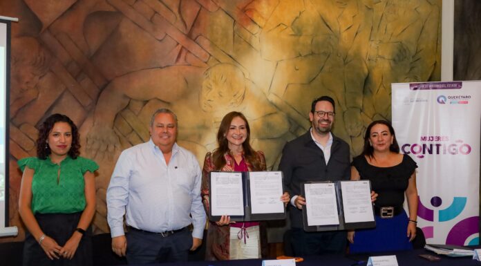Acuerdan SEMUJERES y Uber traslados gratuitos para mujeres en Querétaro
