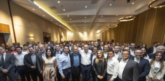 Mauricio Kuri toma protesta a la nueva mesa directiva de la Asociación Mexicana de Data Centers