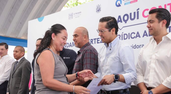 Chepe Guerrero y Mauricio Herbert encabezan la entrega de más de 450 títulos de propiedad a familias de la zona metropolitana