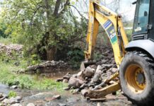 Realiza Administración Municipal de Gaspar Trueba Trabajos de Desazolve en Afluentes