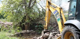 Realiza Administración Municipal de Gaspar Trueba Trabajos de Desazolve en Afluentes
