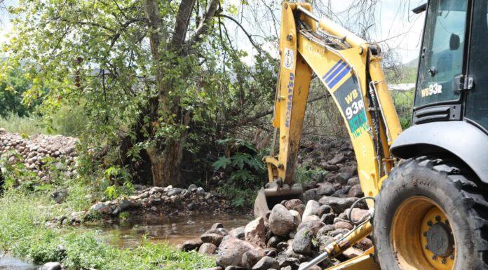 Realiza Administración Municipal de Gaspar Trueba Trabajos de Desazolve en Afluentes