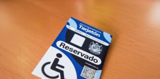 DIF Corregidora ha entregado más de 800 tarjetones de estacionamiento a personas con discapacida