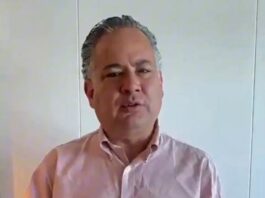 Santiago Nieto se registra como aspirante a coordinar la Defensa de la Cuarta Transformación en Querétaro