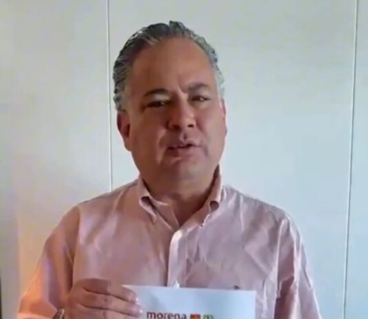 Santiago Nieto se registra como aspirante a coordinar la Defensa de la Cuarta Transformación en Querétaro