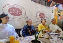 Persona adulta mayor pierde un ojo tras caída en banqueta de Carretas; denuncia omisión municipal