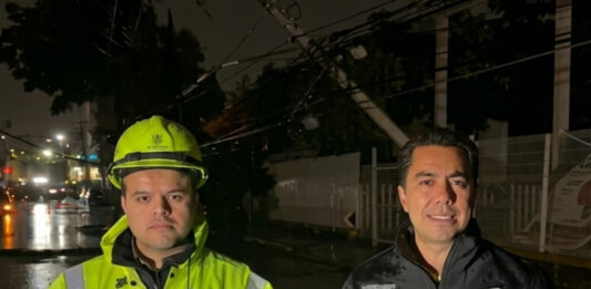 Lluvias dejan caída de árboles, postes y fallas eléctricas, pero sin afectaciones mayores en Querétaro: Felifer Macías