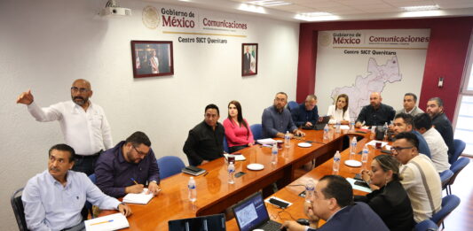 Solicitan intervención de dependencias federales por afectaciones en la obra de la carretera 57