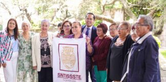 Chepe Guerrero reconoce trayectoria de servidores públicos jubilados