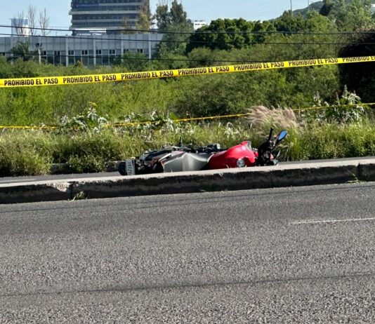 Fatal accidente cobra la vida de un motociclista en Boulevard Bernardo Quintana